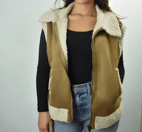 "it Girl" Shearling Vest In Beige