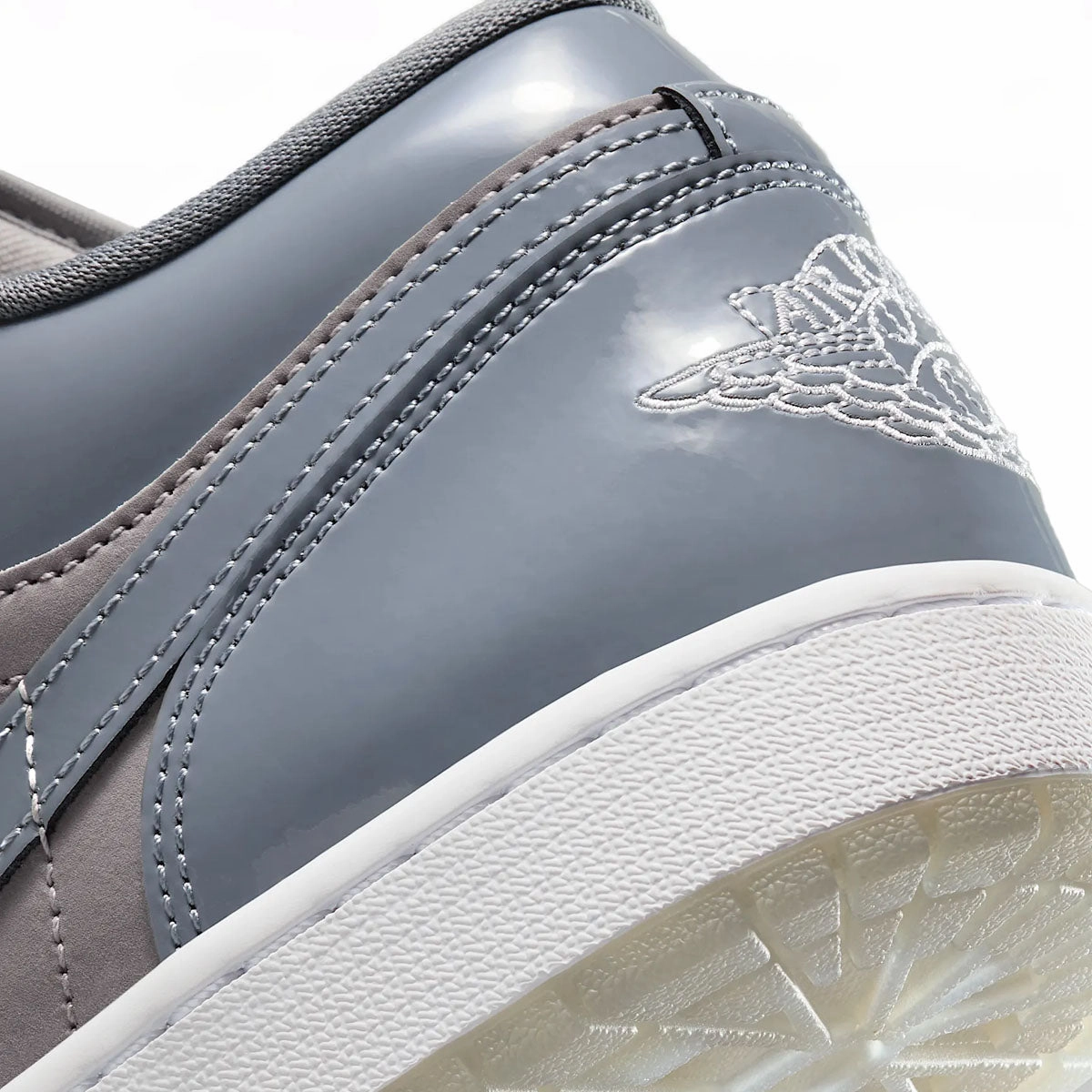 Air Jordan 1 Low SE 'Concord'